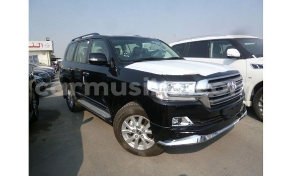 Nunua Imported Toyota Land Cruiser Nyeusi Gari ndani ya Import - Dubai nchini Harare Nunua Imported Toyota Land Cruiser Nyeusi Gari ndani ya Import - Dubai nchini Harare