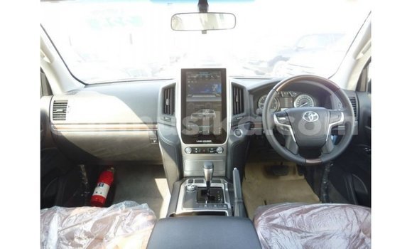 Nunua Imported Toyota Land Cruiser Nyeusi Gari ndani ya Import - Dubai nchini Harare Nunua Imported Toyota Land Cruiser Nyeusi Gari ndani ya Import - Dubai nchini Harare