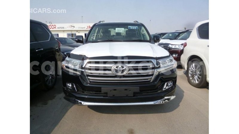 Big with watermark toyota land cruiser harare import dubai 12584