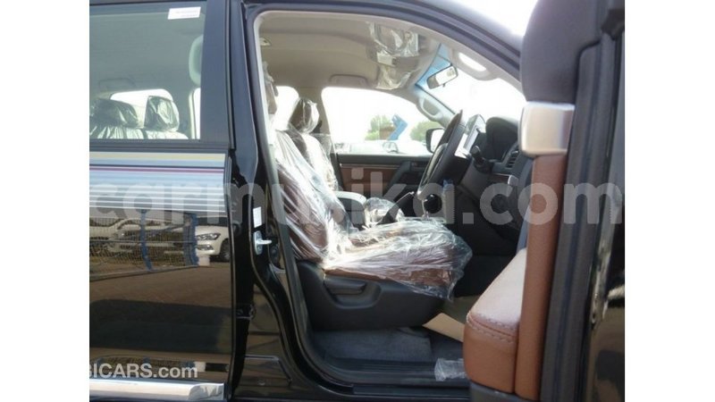 Big with watermark toyota land cruiser harare import dubai 12585