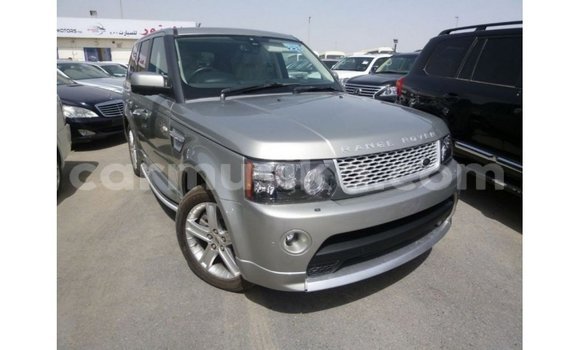 Tenga Imported Land Rover Range Rover Zvimwe Mota in Import - Dubai in Harare Tenga Imported Land Rover Range Rover Zvimwe Mota in Import - Dubai in Harare