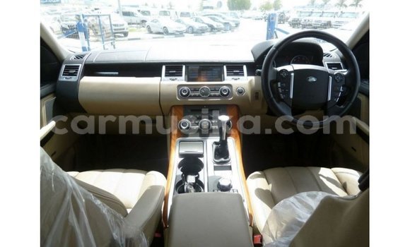 Tenga Imported Land Rover Range Rover Zvimwe Mota in Import - Dubai in Harare Tenga Imported Land Rover Range Rover Zvimwe Mota in Import - Dubai in Harare