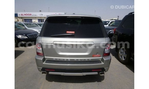 Tenga Imported Land Rover Range Rover Zvimwe Mota in Import - Dubai in Harare Tenga Imported Land Rover Range Rover Zvimwe Mota in Import - Dubai in Harare