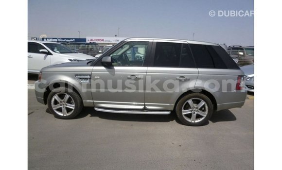 Tenga Imported Land Rover Range Rover Zvimwe Mota in Import - Dubai in Harare Tenga Imported Land Rover Range Rover Zvimwe Mota in Import - Dubai in Harare