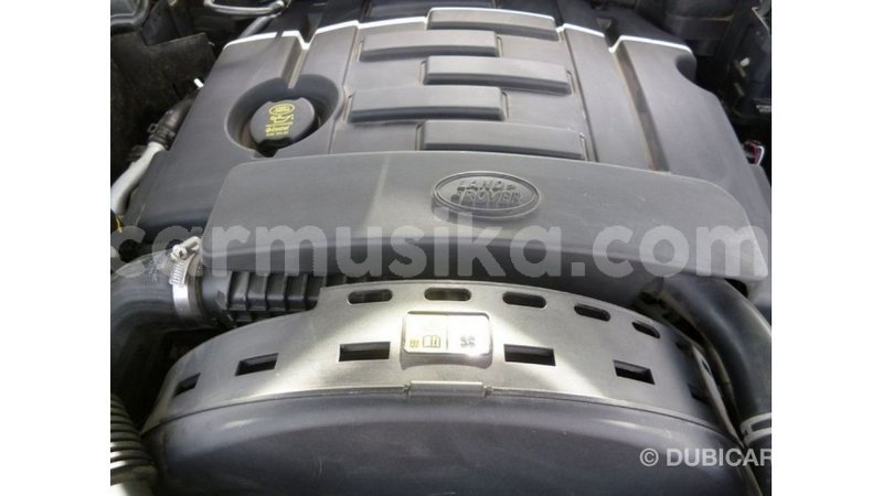 Big with watermark land rover range rover harare import dubai 12586