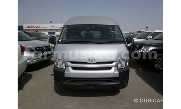 Buy Import Toyota Hiace Other Car in Import - Dubai in Harare Buy Import Toyota Hiace Other Car in Import - Dubai in Harare
