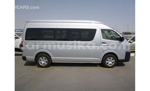Buy Import Toyota Hiace Other Car in Import - Dubai in Harare Buy Import Toyota Hiace Other Car in Import - Dubai in Harare