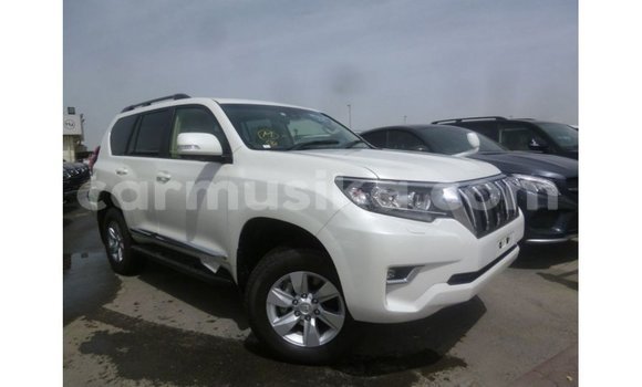 Tenga Imported Toyota Prado Chena Mota in Import - Dubai in Harare Tenga Imported Toyota Prado Chena Mota in Import - Dubai in Harare
