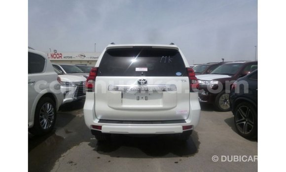 Tenga Imported Toyota Prado Chena Mota in Import - Dubai in Harare Tenga Imported Toyota Prado Chena Mota in Import - Dubai in Harare