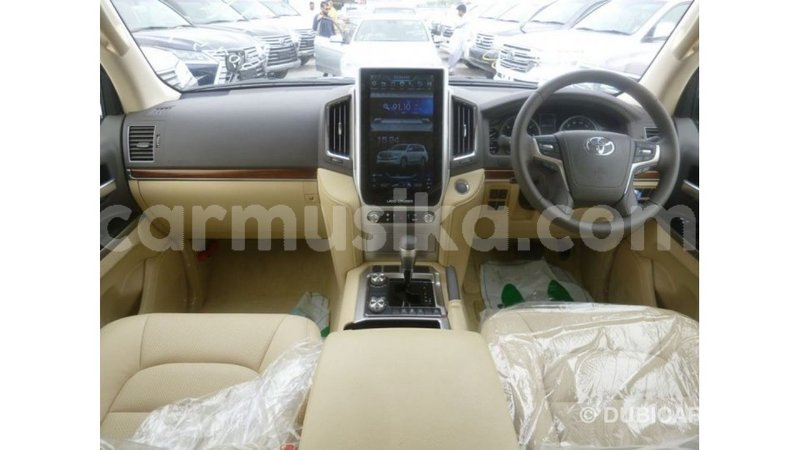 Big with watermark toyota land cruiser harare import dubai 12594