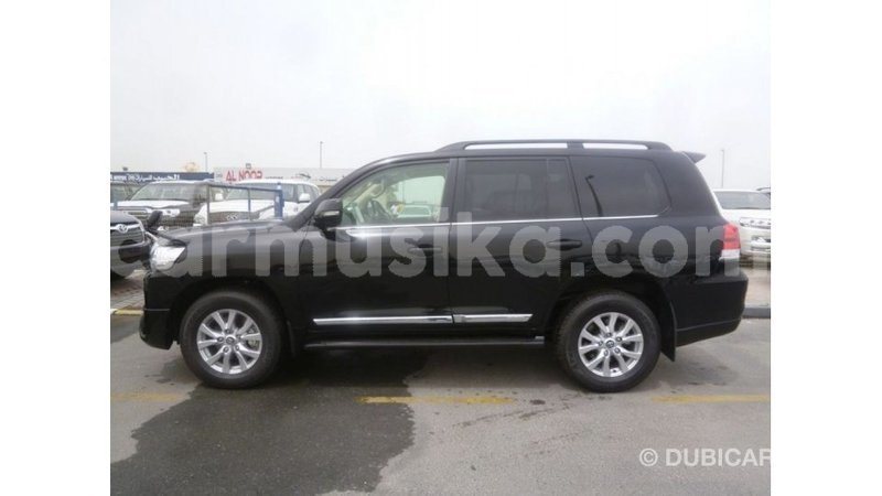 Big with watermark toyota land cruiser harare import dubai 12594