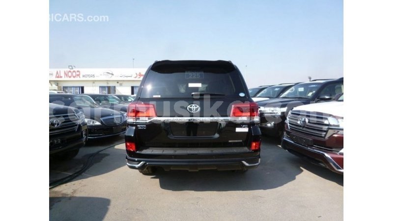 Big with watermark toyota land cruiser harare import dubai 12595