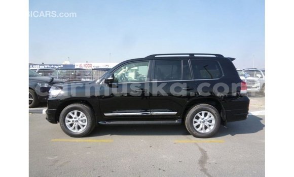 Buy Import Toyota Land Cruiser Black Car in Import - Dubai in Harare Buy Import Toyota Land Cruiser Black Car in Import - Dubai in Harare