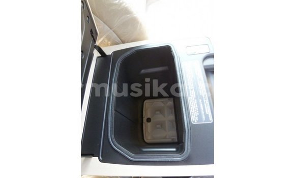 Buy Import Toyota Land Cruiser Black Car in Import - Dubai in Harare Buy Import Toyota Land Cruiser Black Car in Import - Dubai in Harare