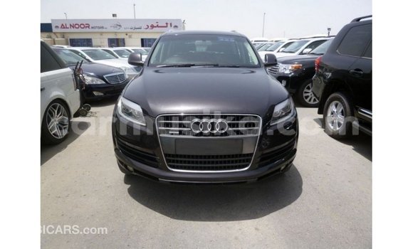 Tenga Imported Audi Q7 Nhema Mota in Import - Dubai in Harare Tenga Imported Audi Q7 Nhema Mota in Import - Dubai in Harare