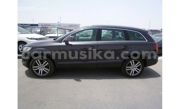 Tenga Imported Audi Q7 Nhema Mota in Import - Dubai in Harare Tenga Imported Audi Q7 Nhema Mota in Import - Dubai in Harare