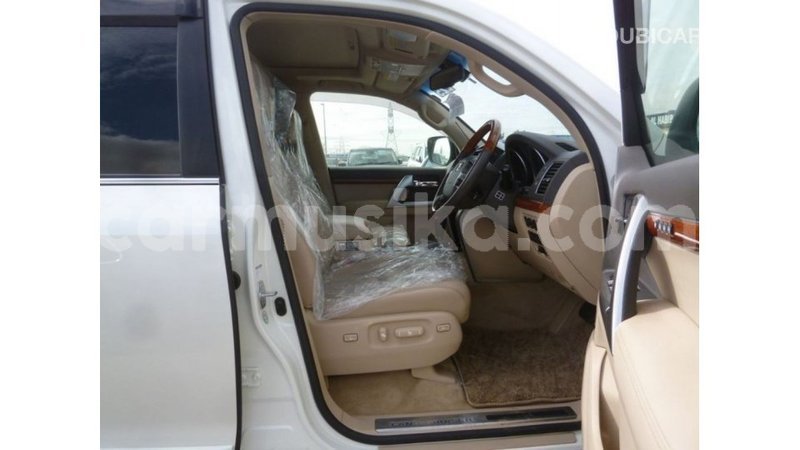 Big with watermark toyota land cruiser harare import dubai 12602