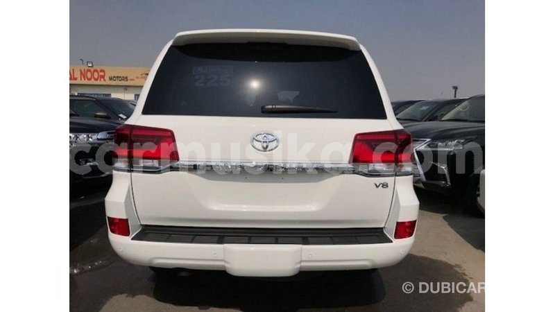 Big with watermark toyota land cruiser harare import dubai 12607