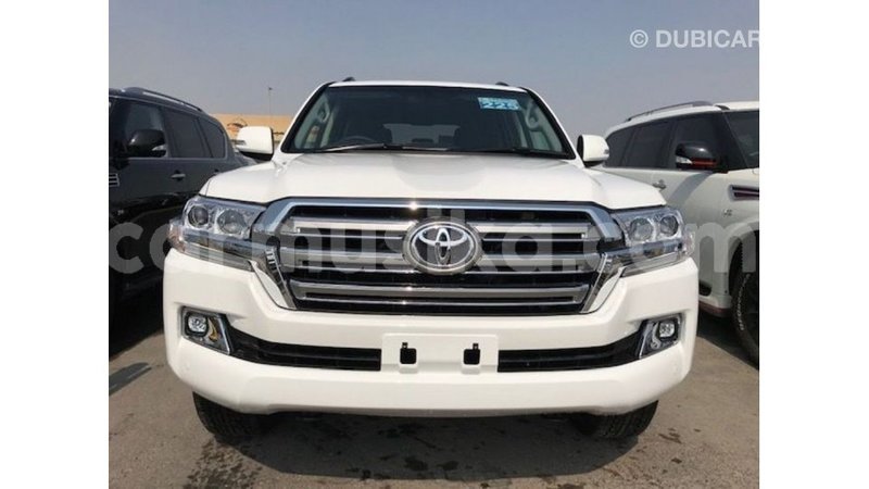 Big with watermark toyota land cruiser harare import dubai 12607