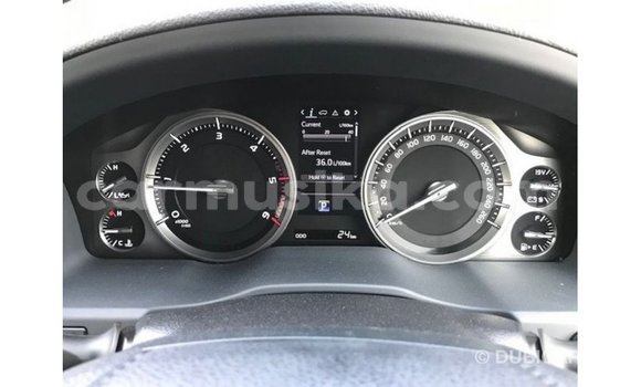 Buy Import Toyota Land Cruiser White Car in Import - Dubai in Harare Buy Import Toyota Land Cruiser White Car in Import - Dubai in Harare