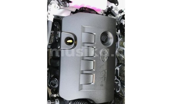 Tenga Imported Toyota HiAce Chena Rori in Import - Dubai in Harare Tenga Imported Toyota HiAce Chena Rori in Import - Dubai in Harare