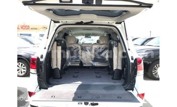 Buy Import Toyota Land Cruiser White Car in Import - Dubai in Harare Buy Import Toyota Land Cruiser White Car in Import - Dubai in Harare