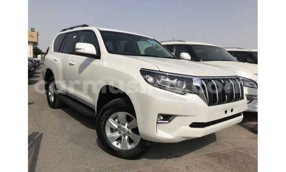Buy Import Toyota Prado White Car in Import - Dubai in Harare Buy Import Toyota Prado White Car in Import - Dubai in Harare