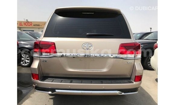 Nunua Imported Toyota Land Cruiser Nyingine Gari ndani ya Import - Dubai nchini Harare Nunua Imported Toyota Land Cruiser Nyingine Gari ndani ya Import - Dubai nchini Harare