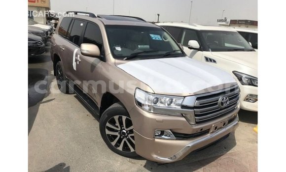 Nunua Imported Toyota Land Cruiser Nyingine Gari ndani ya Import - Dubai nchini Harare Nunua Imported Toyota Land Cruiser Nyingine Gari ndani ya Import - Dubai nchini Harare