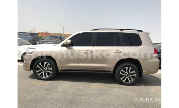 Nunua Imported Toyota Land Cruiser Nyingine Gari ndani ya Import - Dubai nchini Harare Nunua Imported Toyota Land Cruiser Nyingine Gari ndani ya Import - Dubai nchini Harare
