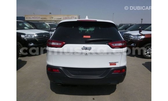 Nunua Imported Jeep Cherokee Nyeupe Gari ndani ya Import - Dubai nchini Harare Nunua Imported Jeep Cherokee Nyeupe Gari ndani ya Import - Dubai nchini Harare