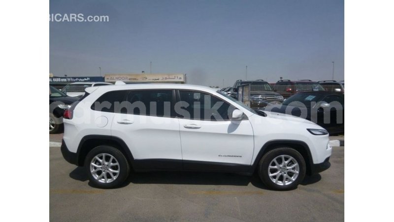 Big with watermark jeep cherokee harare import dubai 12617