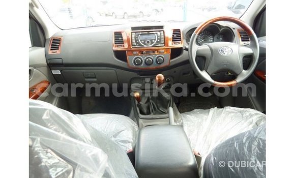 Acheter Import Voiture Toyota Hilux Autre à Import - Dubai, Harare Acheter Import Voiture Toyota Hilux Autre à Import - Dubai, Harare