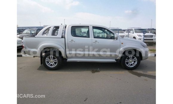 Acheter Import Voiture Toyota Hilux Autre à Import - Dubai, Harare Acheter Import Voiture Toyota Hilux Autre à Import - Dubai, Harare