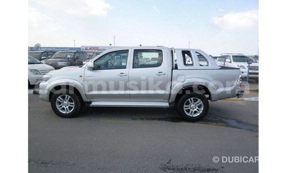 Acheter Import Voiture Toyota Hilux Autre à Import - Dubai, Harare Acheter Import Voiture Toyota Hilux Autre à Import - Dubai, Harare