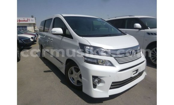 Buy Import Toyota Vellfire White Car in Import - Dubai in Harare Buy Import Toyota Vellfire White Car in Import - Dubai in Harare