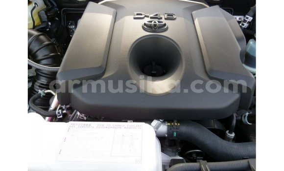 Tenga Imported Toyota Prado Nhema Mota in Import - Dubai in Harare Tenga Imported Toyota Prado Nhema Mota in Import - Dubai in Harare