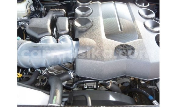 Tenga Imported Toyota Prado Bhuruu Mota in Import - Dubai in Harare Tenga Imported Toyota Prado Bhuruu Mota in Import - Dubai in Harare