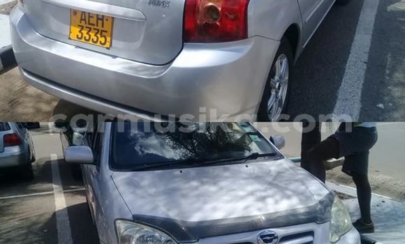 Acheter Occasion Voiture Toyota Runx Gris à Harare, Harare Acheter Occasion Voiture Toyota Runx Gris à Harare, Harare