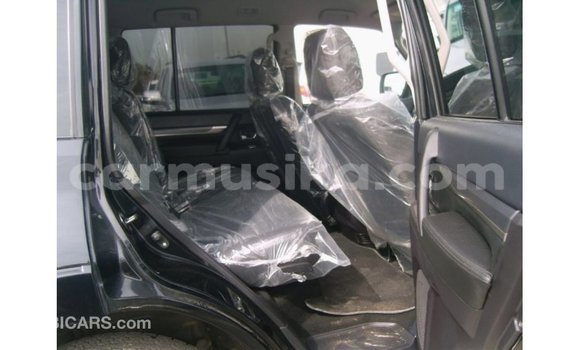 Tenga Imported Mitsubishi Pajero Nhema Mota in Import - Dubai in Harare Tenga Imported Mitsubishi Pajero Nhema Mota in Import - Dubai in Harare
