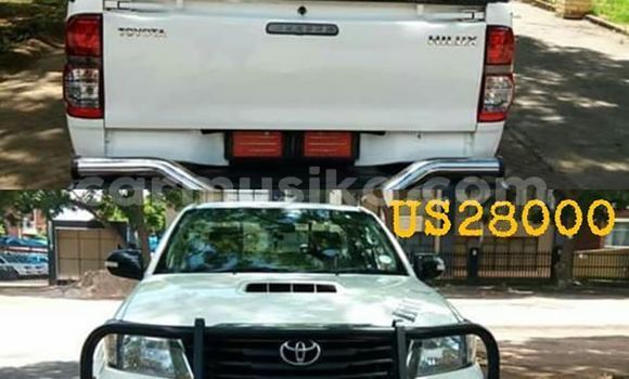 Acheter Occasion Voiture Toyota Hilux Blanc à Harare, Harare Acheter Occasion Voiture Toyota Hilux Blanc à Harare, Harare