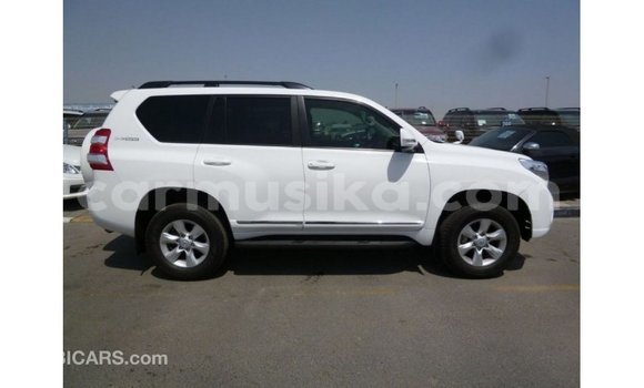 Tenga Imported Toyota Prado Chena Mota in Import - Dubai in Harare Tenga Imported Toyota Prado Chena Mota in Import - Dubai in Harare