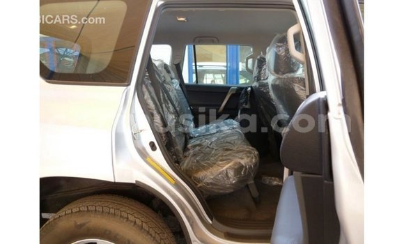 Tenga Imported Toyota Prado Zvimwe Mota in Import - Dubai in Harare Tenga Imported Toyota Prado Zvimwe Mota in Import - Dubai in Harare