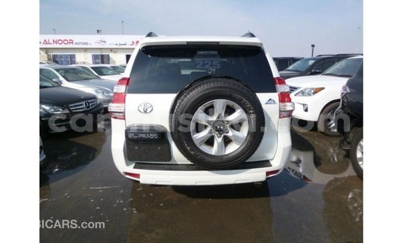 Buy Import Toyota Prado White Car in Import - Dubai in Harare Buy Import Toyota Prado White Car in Import - Dubai in Harare