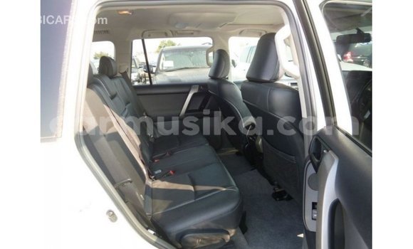 Buy Import Toyota Prado White Car in Import - Dubai in Harare Buy Import Toyota Prado White Car in Import - Dubai in Harare