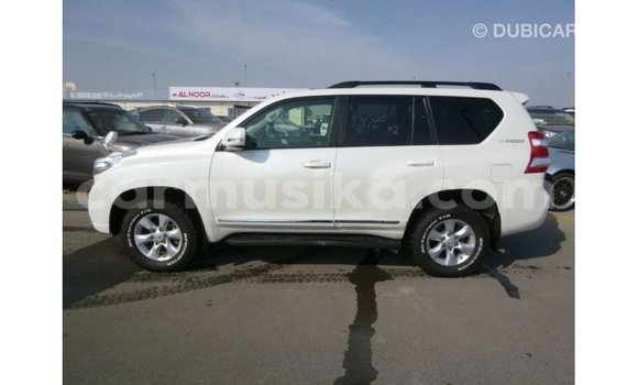 Buy Import Toyota Prado White Car in Import - Dubai in Harare Buy Import Toyota Prado White Car in Import - Dubai in Harare