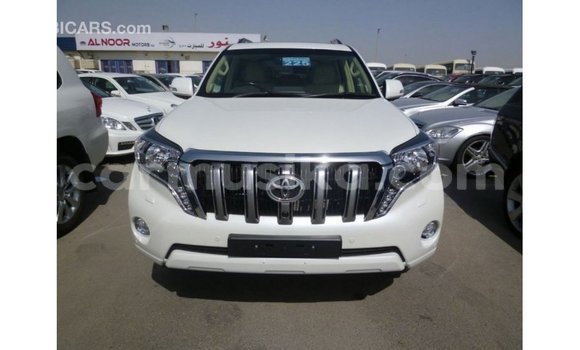 Tenga Imported Toyota Prado Chena Mota in Import - Dubai in Harare Tenga Imported Toyota Prado Chena Mota in Import - Dubai in Harare