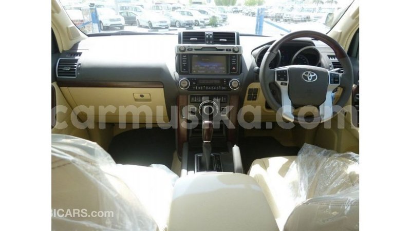 Big with watermark toyota prado harare import dubai 12638