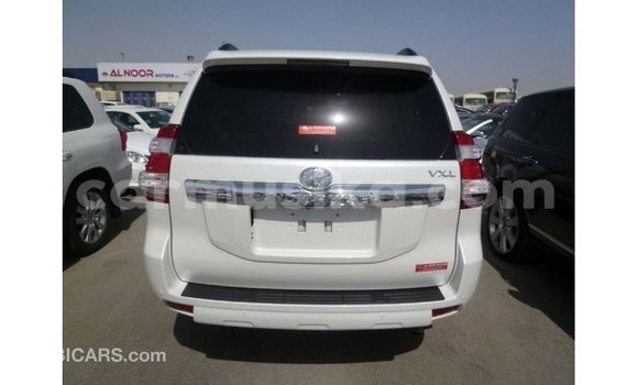 Tenga Imported Toyota Prado Chena Mota in Import - Dubai in Harare Tenga Imported Toyota Prado Chena Mota in Import - Dubai in Harare