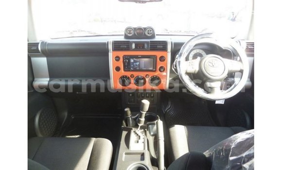Nunua Imported Toyota FJ Cruiser Nyingine Gari ndani ya Import - Dubai nchini Harare Nunua Imported Toyota FJ Cruiser Nyingine Gari ndani ya Import - Dubai nchini Harare
